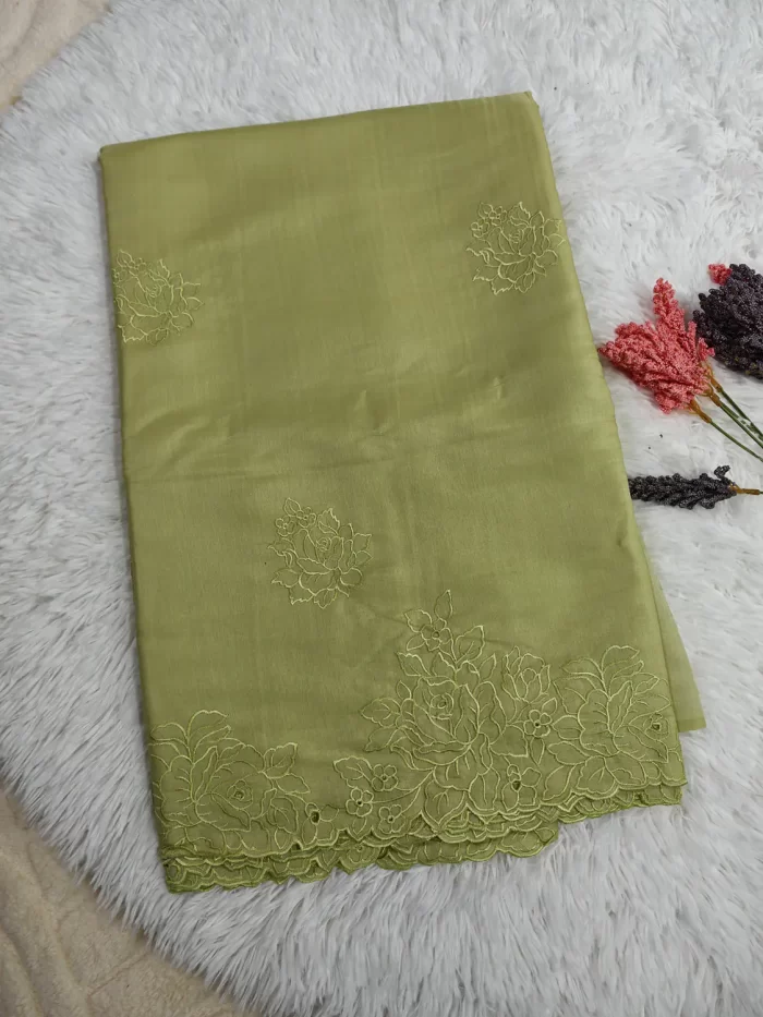 Semi Modal Cut work (3)_lr Elegant semi modal saree with cutwork border – women’s ethnic wear UAE