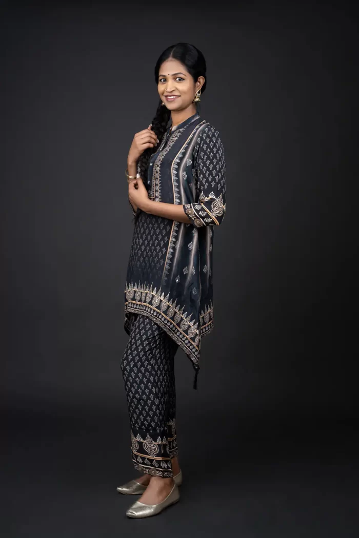 Midnight Black Geo-Ornate C-Line Crepe 2 Piece Kurti Set (3) Midnight Black Geo-Ornate C-Line Crepe 2 Piece Kurti Set