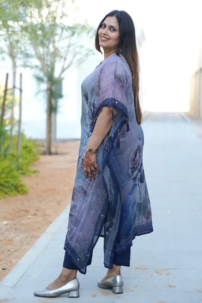 Elegant Muslin Kaftan Set with Ombre Design