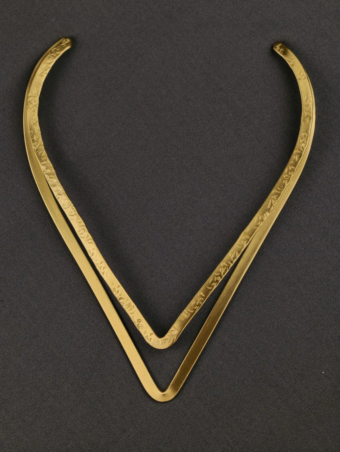 Heritage Hammered V-Hasli gold-toned neck cuff at Loom Route UAE
