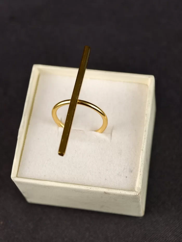VERTCAL BAR STATEMENT RING (3) Vertical Bar Statement Ring displayed on a ring box